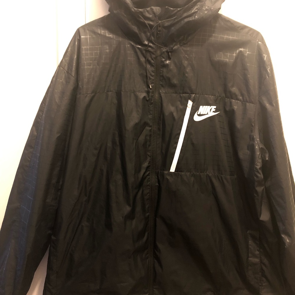 Nike light Jacket. Size 2xl